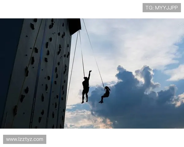成都攀岩队与西安攀岩队赛后复盘分析团队配合与战术执行的关键要素